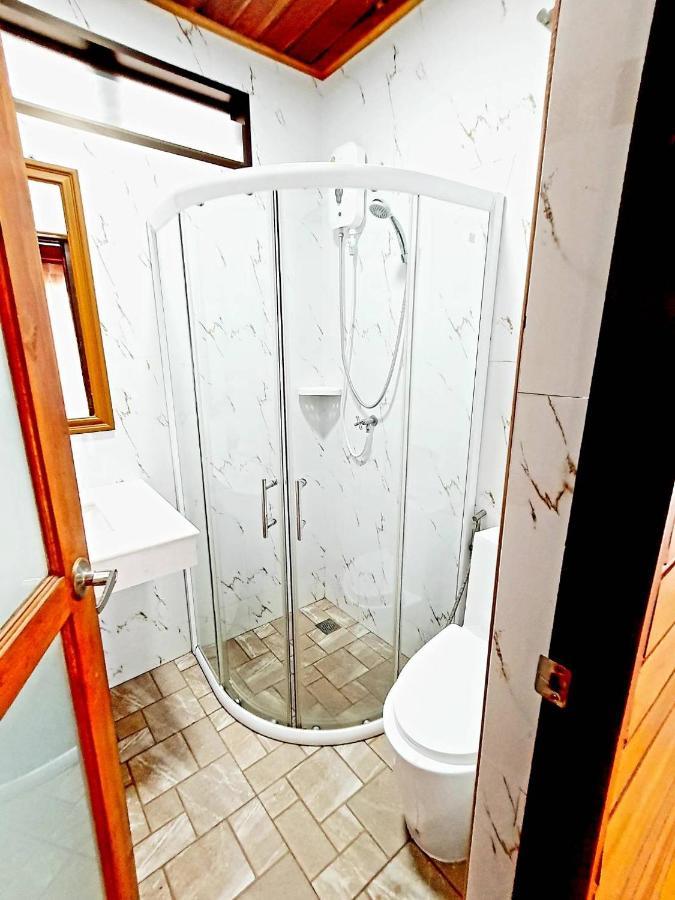 Areeya Phubeach Wooden House Chalet Ban Chong Phli